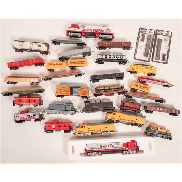 HO Collection of Powered and Rolling [185709]