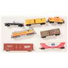 Image 4 : Union Pacific HO Diesel Engine W/Rail Cars [185715]