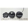 Image 1 : 3 gas caps