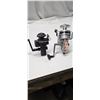 Image 1 : 2 fishing reels