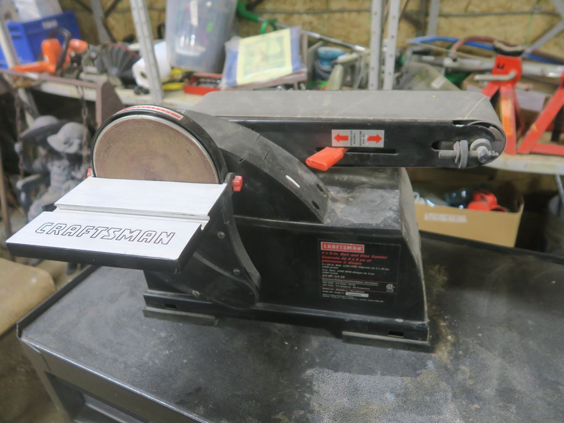 Craftsman Belt and disk sander with dust vacuum port