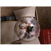 Image 4 : BOX OF 6V SEAL BEAM HEADLIGHTS (6)