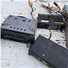 Image 2 : assorted automotive radios