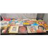 Image 1 : 32 lot of assorted records