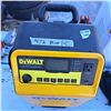 Image 2 : DEWALT 70 AMP BATTERY CHARGER