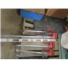 Image 1 : 7 clamps and a level, Includes pair of Bessey 24" clamps
