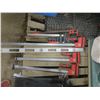 Image 2 : 7 clamps and a level, Includes pair of Bessey 24" clamps
