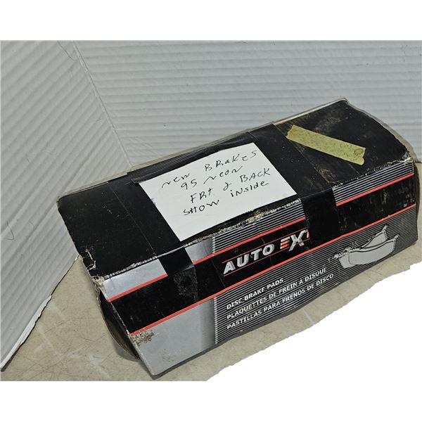 1995 Dodge Neon New Front & Rear Brake Pads