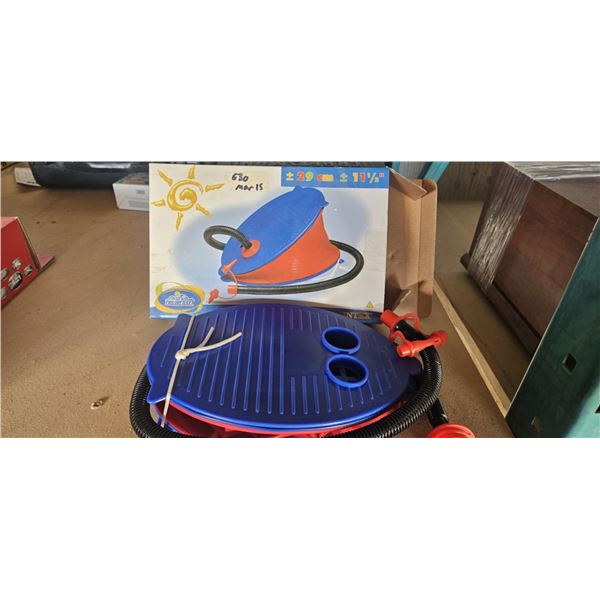 The Wet Set foot air pump