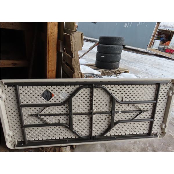 6ft folding table