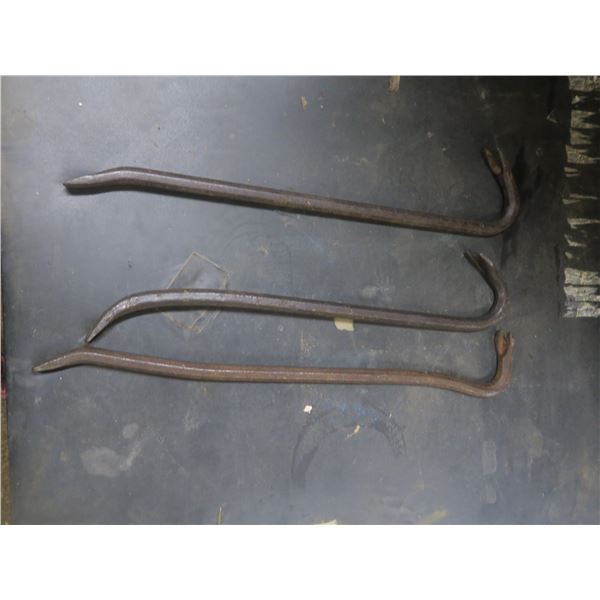 3 crow bars