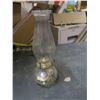 Image 1 : vintage glass oil lantern