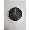 Image 1 : 10" Quartz Clock
