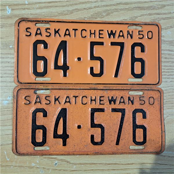 licence plate Sask 1950 5 digit pair