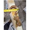 Image 2 : 10-1/2"x5-1/2" swivel clevis