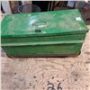 Image 3 : green tool box green a tractor 20.5"L-9.5"W-9"H