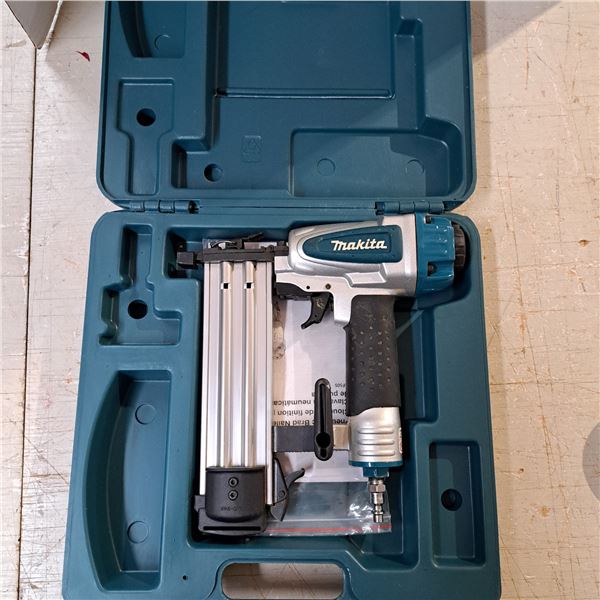 Makita nail gun