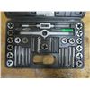 Image 2 : 40pc carbon steal tap and die set