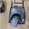 Image 1 : Medium black snow blower