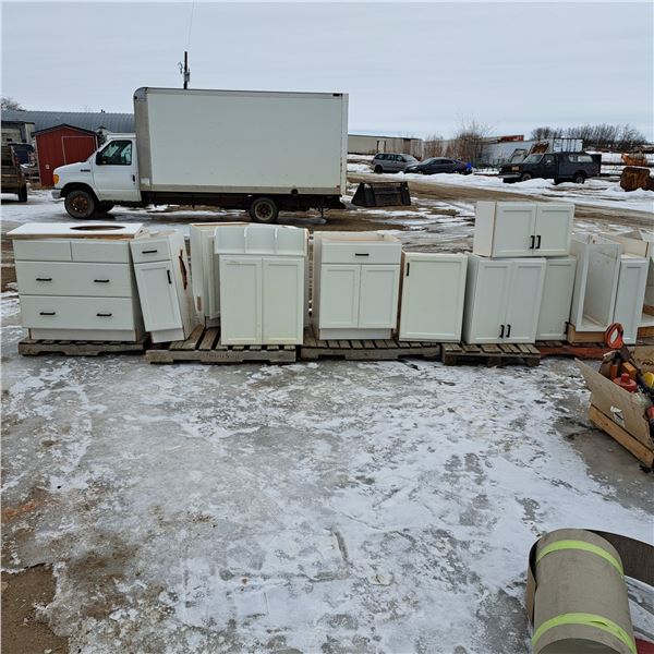 Set of 12 white cabinets 8 bottoms and 4 tops