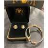 Image 1 : MARK & CAROL LITTLE: Two-Tone Bracelet with Matching Studs