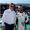 Image 2 : RICHARD CHILDRESS: Richard Childress VIP NASCAR Weekend Package for Two in Texas
