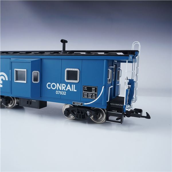 USA Trains R12059 Conrail Bay Window Caboose
