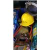 Image 2 : BIN OF ASSORTED TOOLS