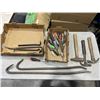 Image 1 : HAMMERS, PRYBARS AND ASSORTED TOOLS