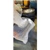 Image 2 : 4 NEW LAMP ASSEMBLEY FOR FORKLIFTS