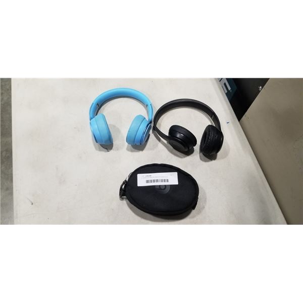 2 PAIRS OF BEATS HEADPHONES AND BEATS CASE
