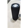 Image 2 : 3 BLUETOOTH SPEAKERS, ONE IS BOSE