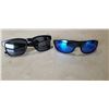 Image 1 : OAKLEY AND FOSTER GRANT SUNGLASSES, SCRATCHED LENSES
