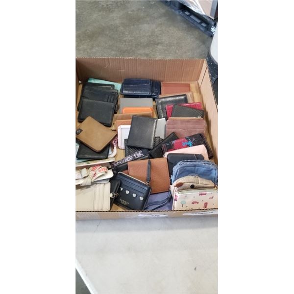LARGE LOT OF ASSORTED ID HOLDERS AND LEATHER CARD HOLDERS
