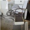 Image 4 : BERNIA SEWING MACHINE
