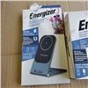 Image 3 : 2 ENERGIZER MAGNETIC CHARGERS FOLDING CHARGER AND CHARGING PAD