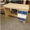 Image 1 : SMALL DESK