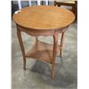 Image 1 : VINTAGE ROUND TABLE