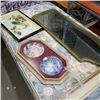 Image 8 : COLLECTOR PLATES, FRAMED MIRROR AND ARTWORK