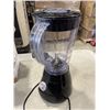 Image 2 : HAMILTON BEACH BLENDER WITH MR. COFFEE MACHINE