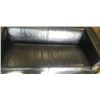 Image 2 : MODERN SOFA