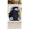 Image 2 : 20 PAIRS OF NEW MAGIC GLOVES