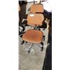 Image 2 : 4 BROWN ROLLING CHAIRS