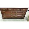 Image 2 : BROYHILL 7 DRAWER DRESSER