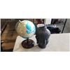 Image 1 : WORLD GLOBE AND HEAD STATUE
