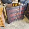 Image 1 : WHITE OF MEBANE CHERRYWOOD 2 DOOR DRESSER