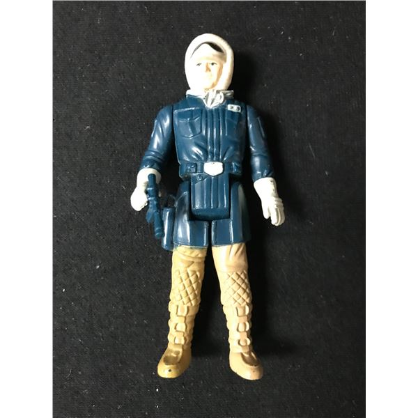 VINTAGE STAR WARS ACTION FIGURE LUKE SKYWALKER WITH WEAPON (UNBOXED)