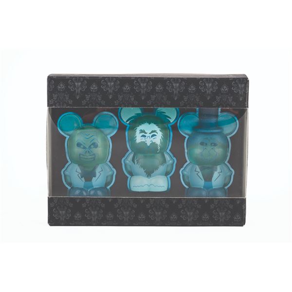 A Vinylmation 3D Hitchhiking Ghosts Pin Set.