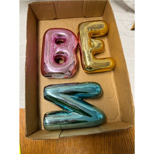 Ceramic letters decor