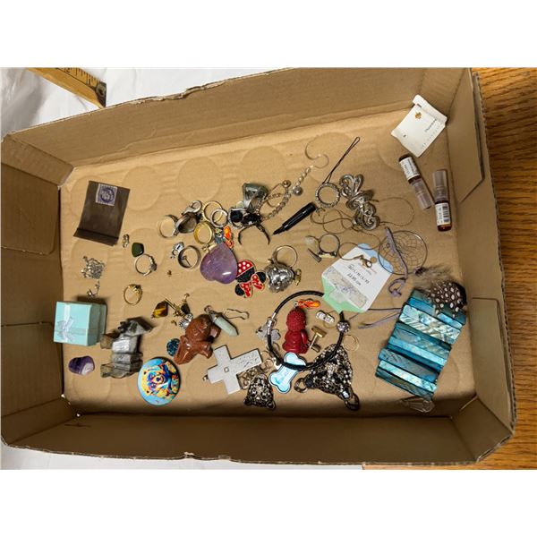 Costume  jewelry and trinkets
